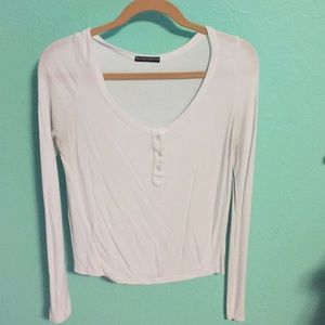 Brandy Melville scoop neck henley
